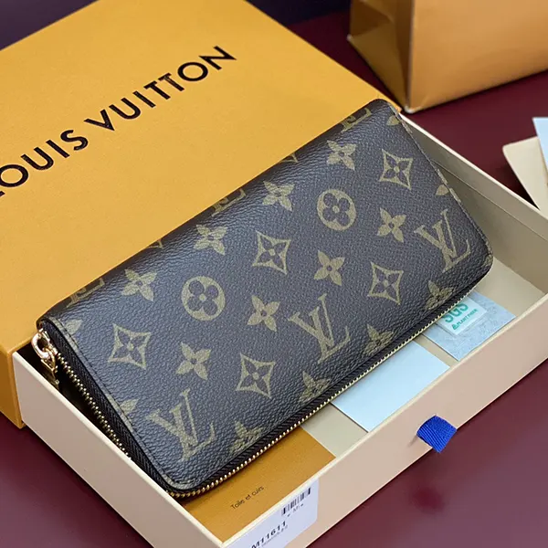 おすすめ ルイヴィトン ジッピーウォレット 偽物 モノグラム vuc76927