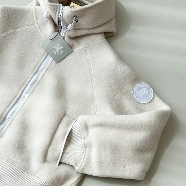 カナダグース コピー■Bomber Kind Fleece■ブラックラベル 2色 Car67393