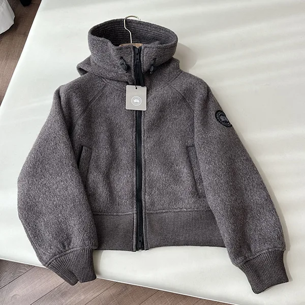カナダグース コピー■Bomber Kind Fleece■ブラックラベル 2色 Car67393