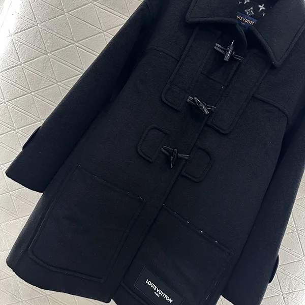 【ゆったりと快適な着心地♪】ルイヴィトン★ダッフルコート コピー 1AIOZ