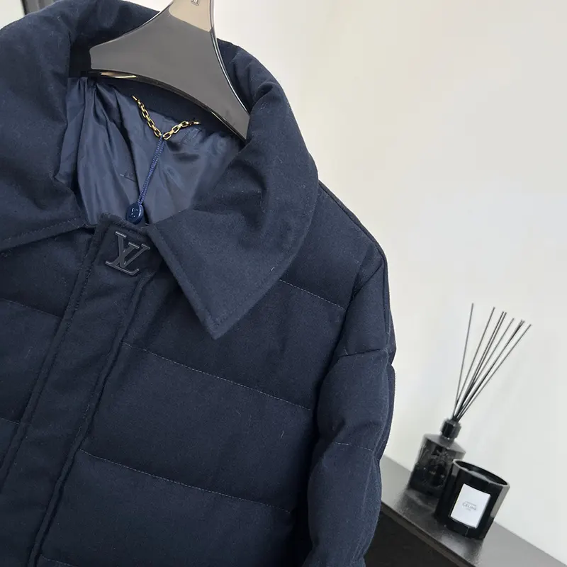 n級 おすすめ ルイヴィトン n級品 ウールシルク ライトダウンブルゾン 1AIHU2