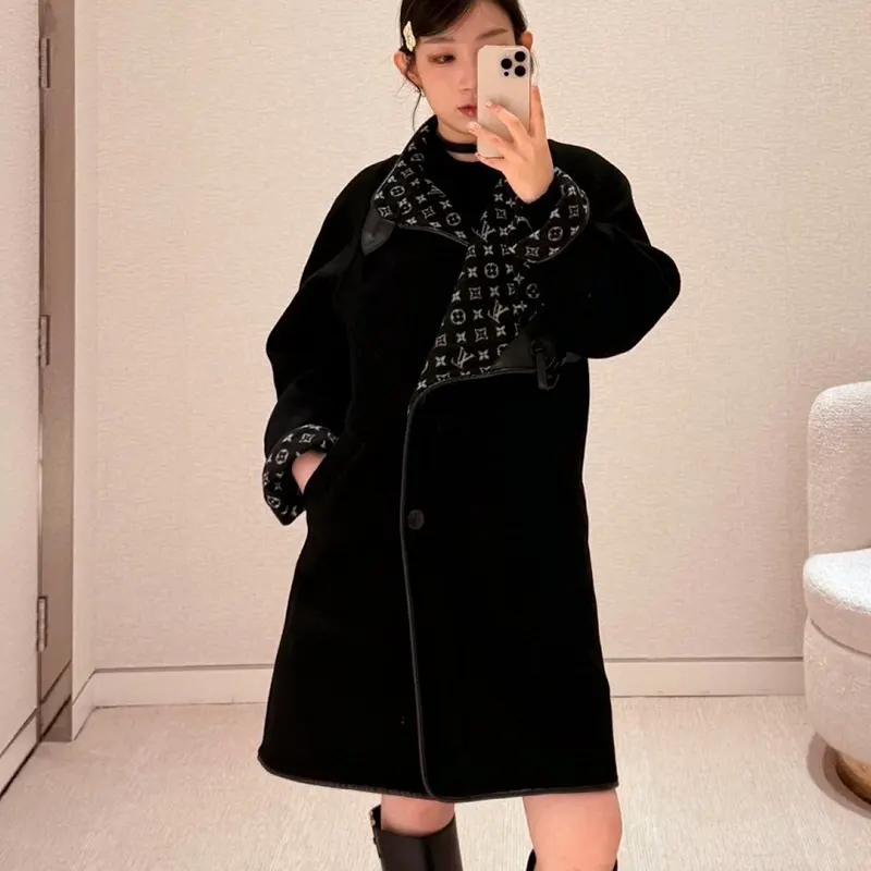 高級ブランドルイヴィトン フェイク ダブルフェイス クリップ フロントコート 1AHYE9