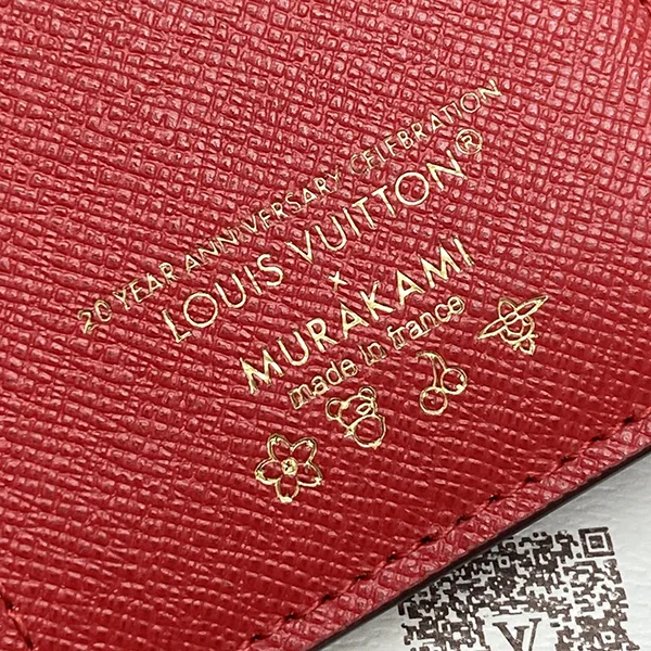 高品質【モノグラム】ルイヴィトン LV × TM リサ・ウォレット コピー M13420