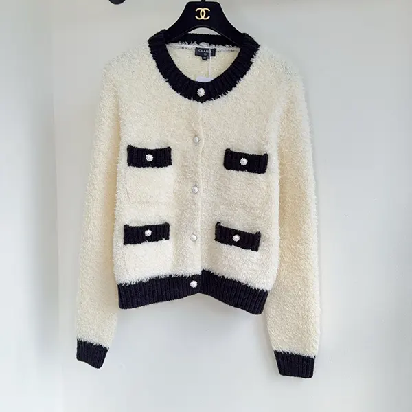 大人気！シャネル カーディガン ふわふわ モノトーン sha46299