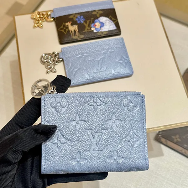 【大人気♪】ルイヴィトン ポルトフォイユ リサ ミニ財布 コピー M26518