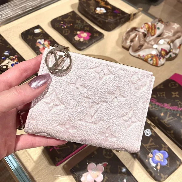 【大人気♪】ルイヴィトン ポルトフォイユ リサ ミニ財布 コピー M26518