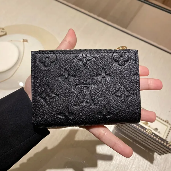 【大人気♪】ルイヴィトン ポルトフォイユ リサ ミニ財布 コピー M26518