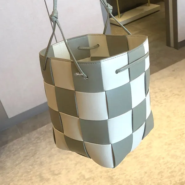 ★ボッテガヴェネタ★カセット バケットバッグ コピー 680218V