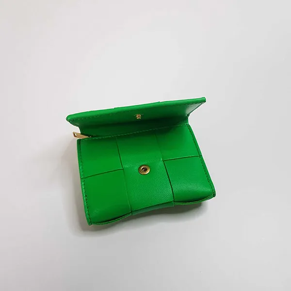 ★ボッテガヴェネタ コピー★カセット 三つ折りファスナーウォレット 651372VC