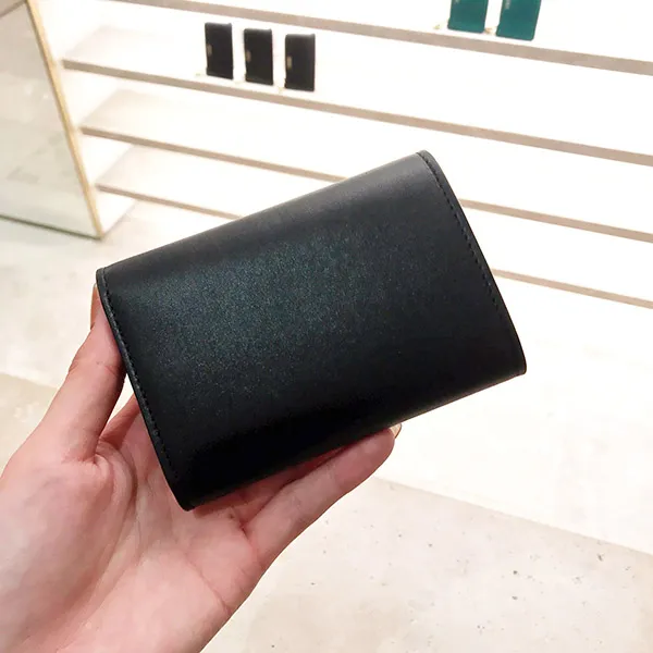 ★ロエベ★ぺブル バーティカル ウォレット コピー スモール♡ CANBS33X01