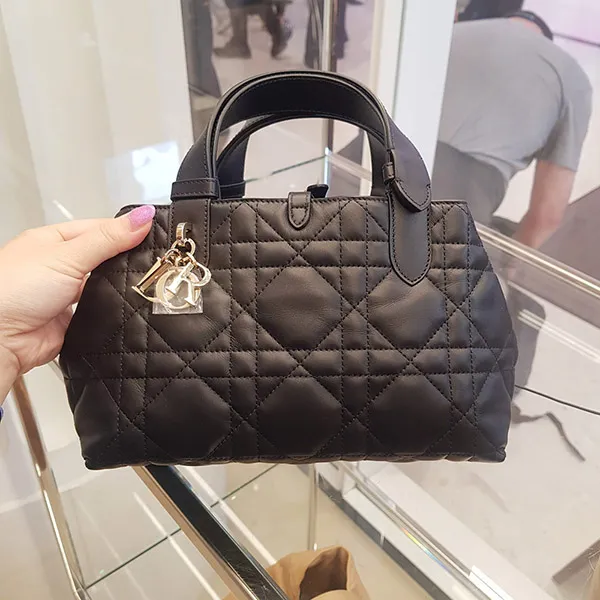 【大人気♡】★ディオール★TOUJOURS バッグ コピー スモール M2822OSHJ