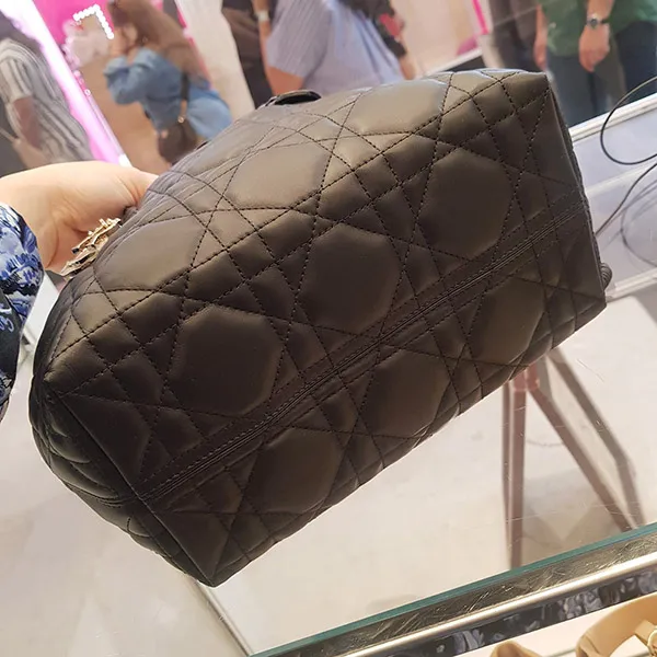 【大人気♡】★ディオール★TOUJOURS バッグ コピー スモール M2822OSHJ