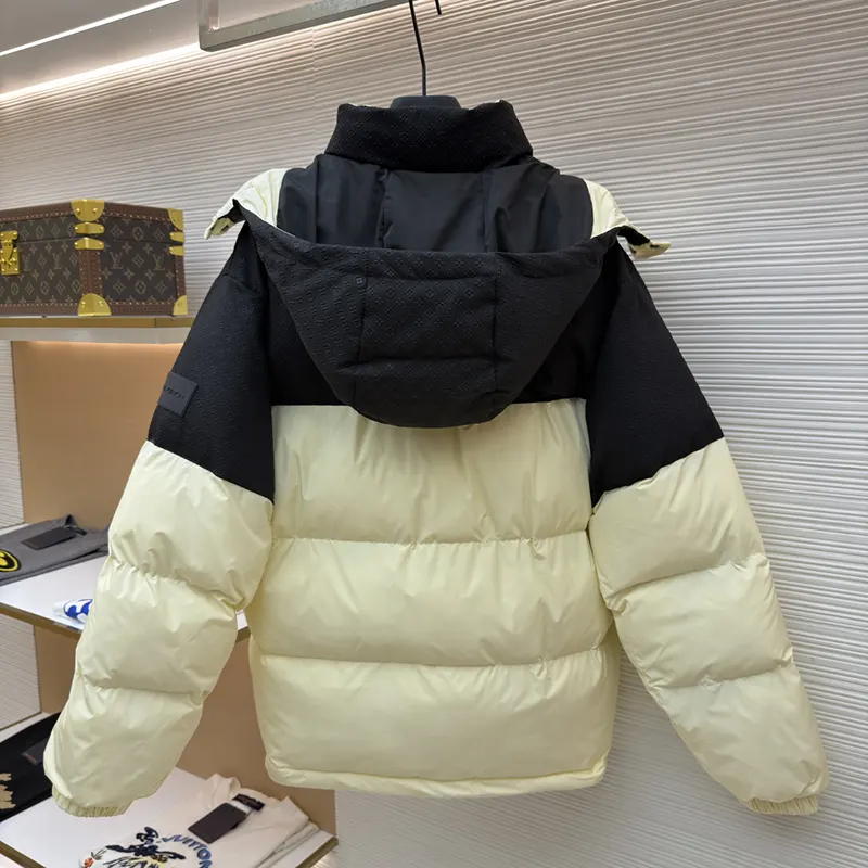 n級 おすすめルイヴィトン モノグラムモチーフ ブルゾンジャケット 1AJAZL