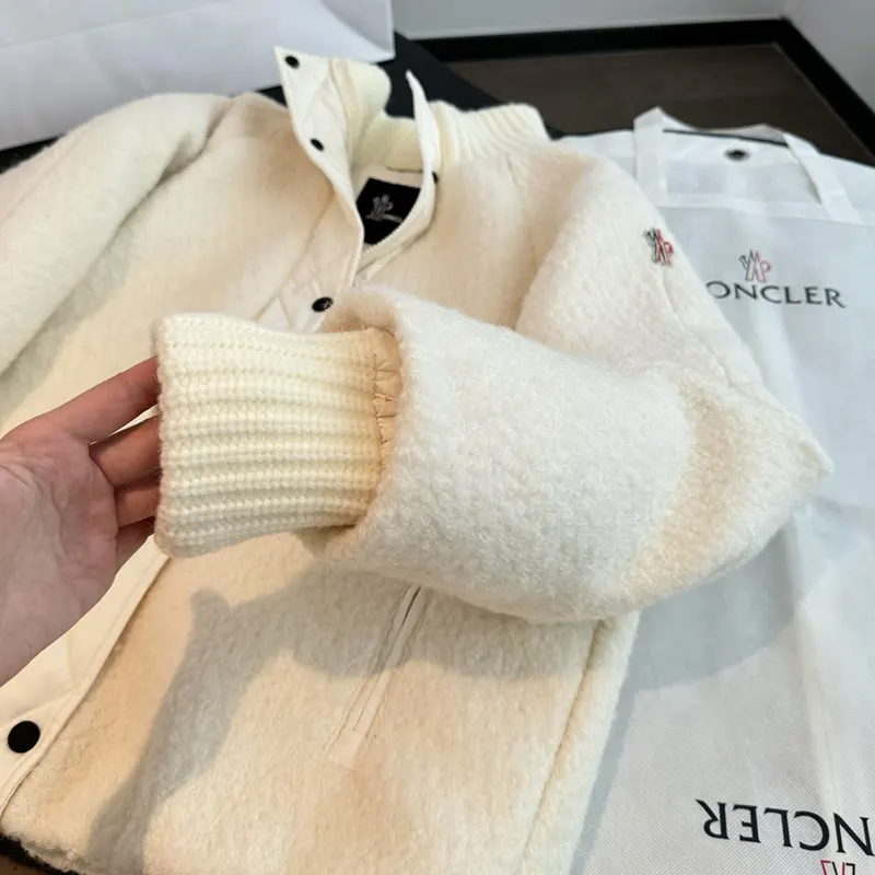 【大特価】★モンクレール★Grenoble パディング入りカーディガン mol58500