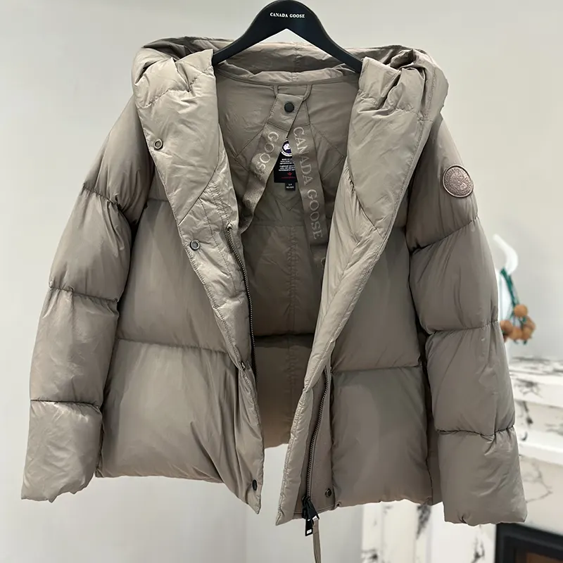 大人気!カナダグース Rhoda Jacket パファーダウンジャケット Cad85771