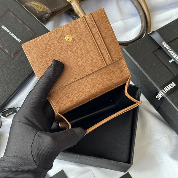 サンローラン タイニー カサンドラ クレジットカードウォレット Sak18693