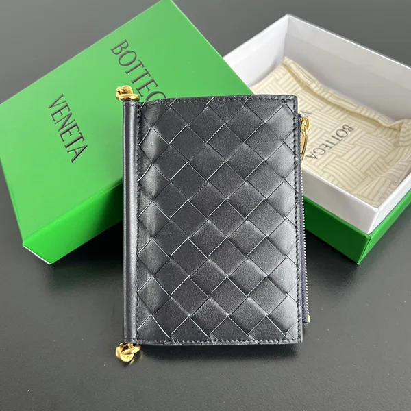 高品質 ボッテガヴェネタ レプリカ ソルスティス ミディアム 二つ折りウォレット 806078V4R41 bov77189