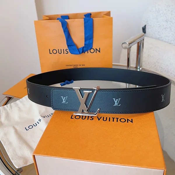 ルイヴィトン ベルト・LV イニシャル リバーシブル M8841U