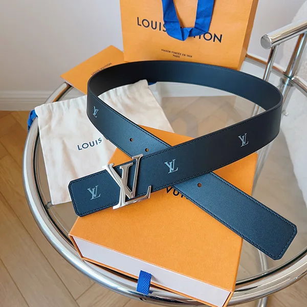 ルイヴィトン ベルト・LV イニシャル リバーシブル M8841U
