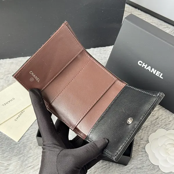 シャネル クラシック コピー スモール フラップ ウォレット shj74341