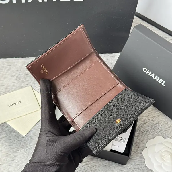 激安価格!シャネル コピー クラシック スモール フラップ ウォレット shk76768