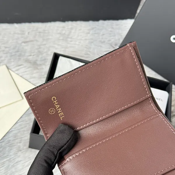 激安価格!シャネル コピー クラシック スモール フラップ ウォレット shk76768