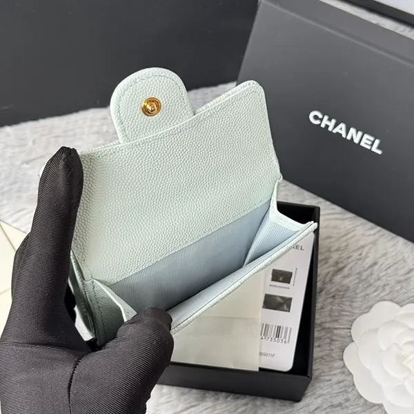 大人気!シャネル クラシック フラップ カードケース shs81068
