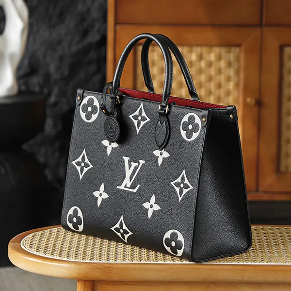 【大特価】ルイヴィトン オンザゴー MM n級品 モノグラム vun04362