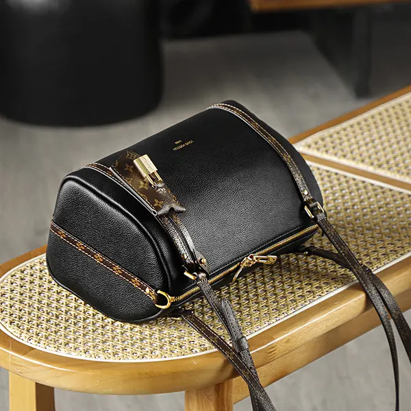 ルイヴィトン エクスプレス バッグ コピー PM M26039