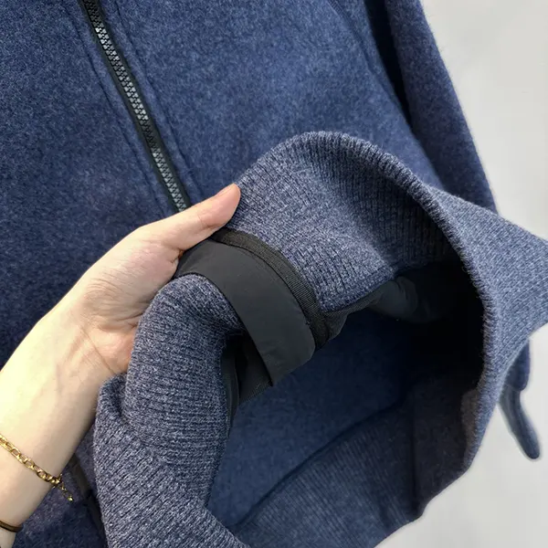 n級品 おすすめ カナダグース コピー チリワック ボンバー カインド フリース Caw22345