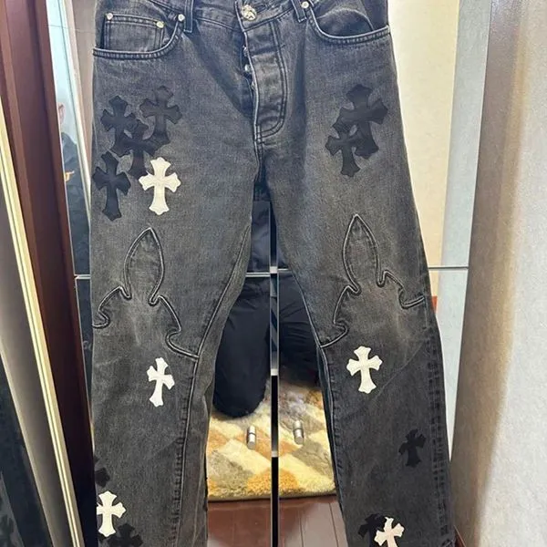 便利でクロムハーツ クロスパッチデニム ジーパン スーパーコピー Kuj78389