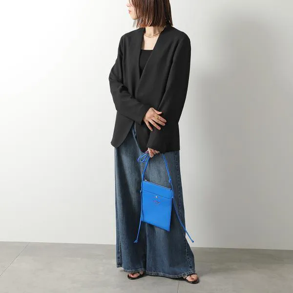 26年春夏 セリーヌ ショルダーバッグ コピー SHARP POUCH シャープポーチ 10P812K05