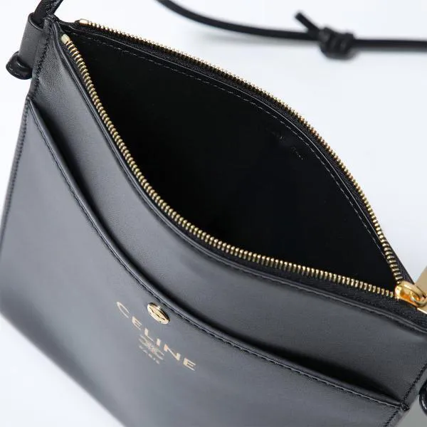 26年春夏 セリーヌ ショルダーバッグ コピー SHARP POUCH シャープポーチ 10P812K05