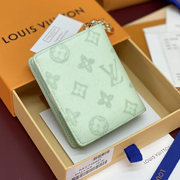 彩りと品格◎*ルイヴィトン* ポケットウォレット・LV チャーム M28273 vul84113