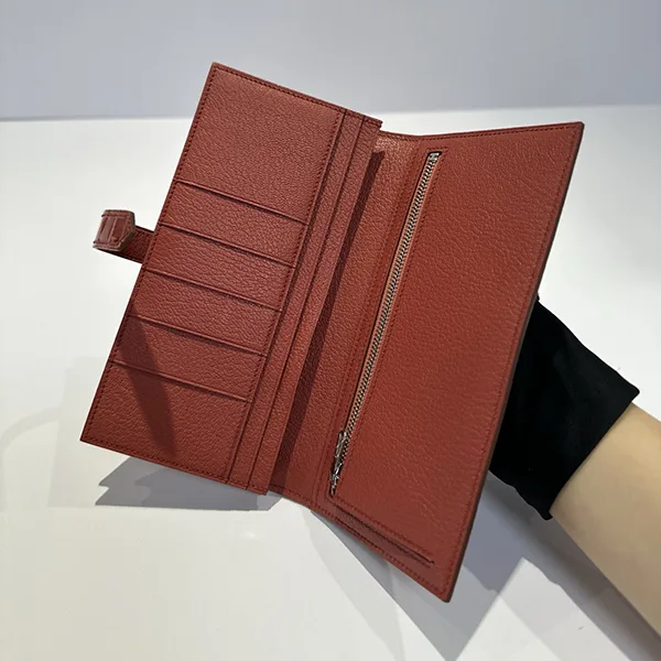 お洒落 エルメス ベアンスフレ コピー アリゲーター シルバー金具 長財布 eru84219