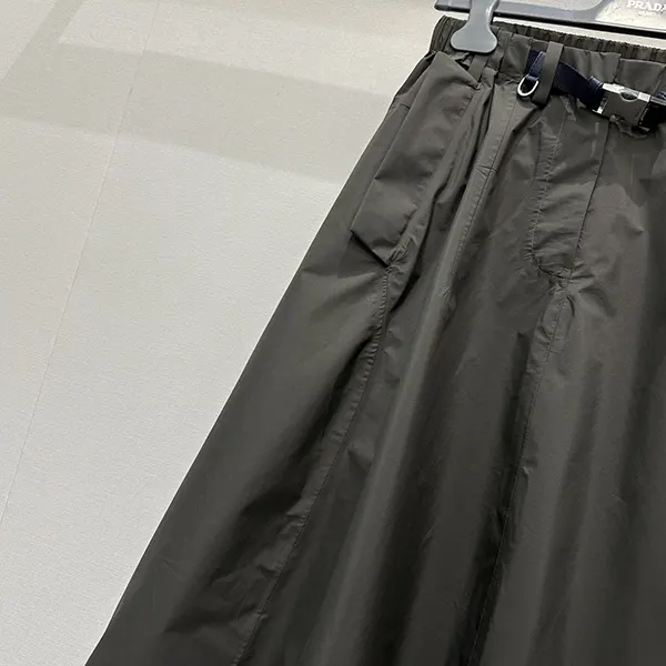 お洒落 プラダ 激安 Re-Nylon プリーツスカート pleated skirt puk42459
