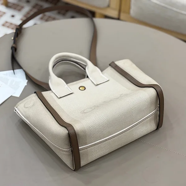 クロエ CHLOE トートバッグ 偽物 CHLOE CARRY CHC25SS91