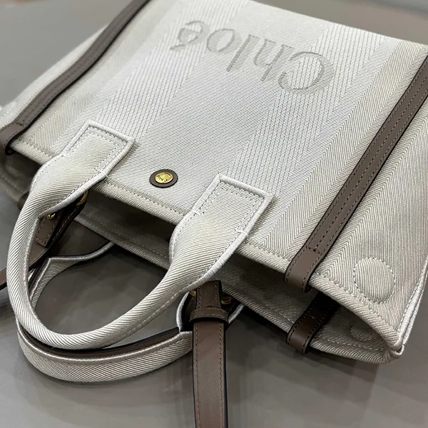クロエ CHLOE トートバッグ 偽物 CHLOE CARRY CHC25SS91