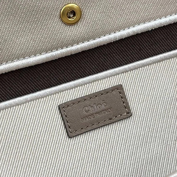 クロエ CHLOE トートバッグ 偽物 CHLOE CARRY CHC25SS91