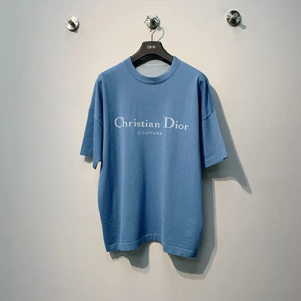 【クラシックスタイル☆】ディオール Christian ディオール 偽物 Couture Tシャツ 2色 593M647