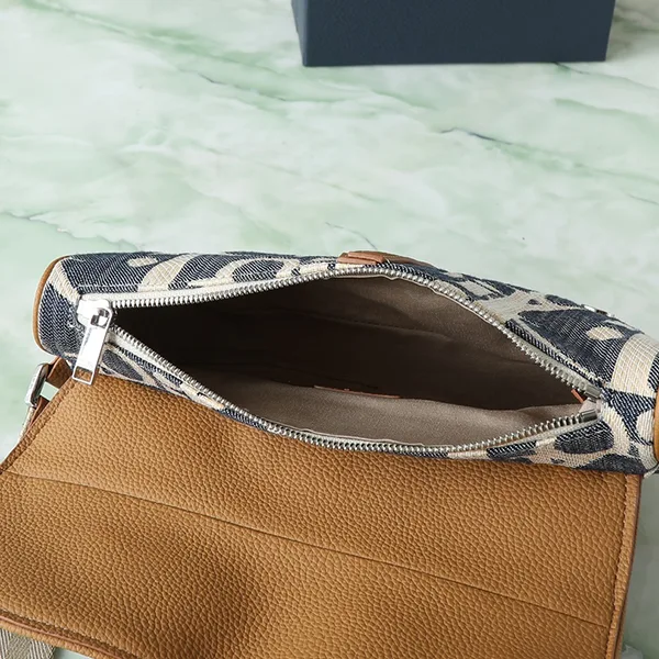 【人気商品☆】ディオール Saddle バッグ スーパーコピー 1ADPO13