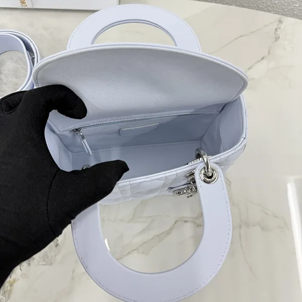 【キーリングがアクセント☆】レディディオールバッグ コピー ミニ M0505PNGE