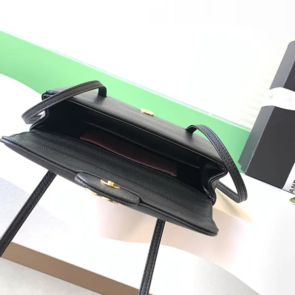 26P シャネル CC Preppy スモールフラップバッグ コピー 5色 AS6130