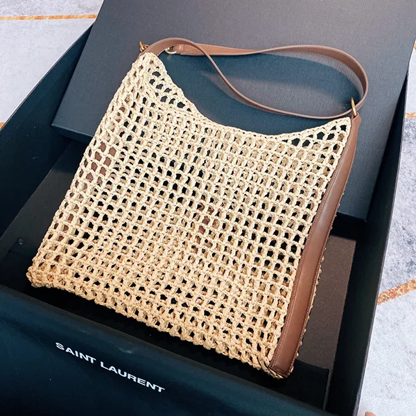 【お洒落☆】サンローラン YSL スーパーコピー カサンドラ ショルダーバック ラフィア ロゴ入 2色 Sak96370