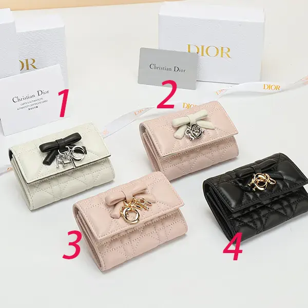 最新でオシャレ ディオール 激安 Lady Dior Lotus 3つ折り 財布 deh65162