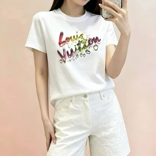 【ロゴが素敵】ルイヴィトン★キャンディ シグネチャーTシャツ 1AK0I3