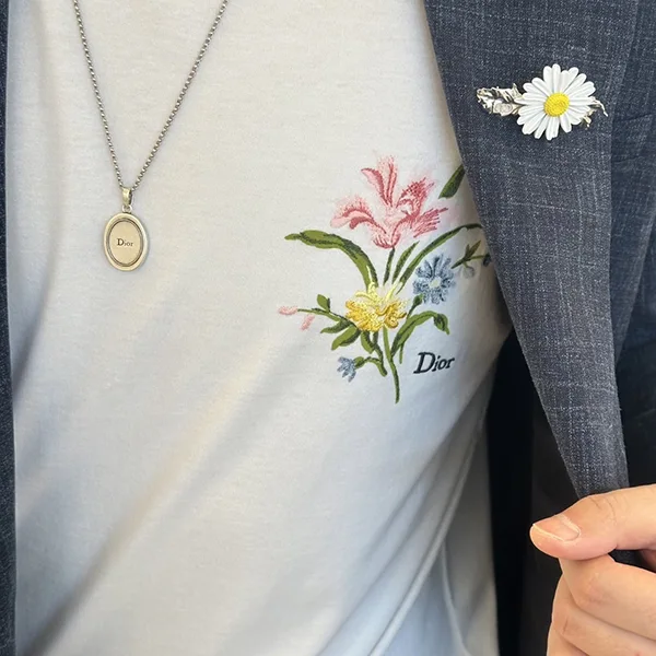【シンプルかっこいい】ディオール★ディオール シークレット ガーデン Tシャツ C084