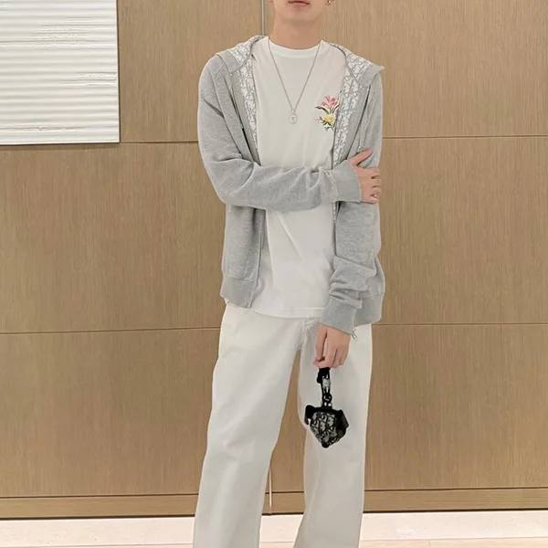 【シンプルかっこいい】ディオール★ディオール シークレット ガーデン Tシャツ C084
