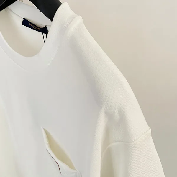 【シンプル綺麗◎】ルイヴィトンTシャツ スーパーコピー 1AIOF