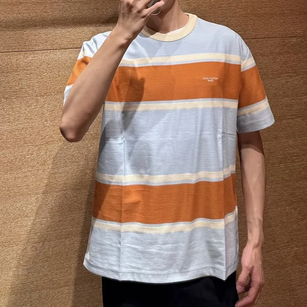 【夏の装いにプレッピースタイルを♪】ルイヴィトン★Tシャツ 1AK7IA